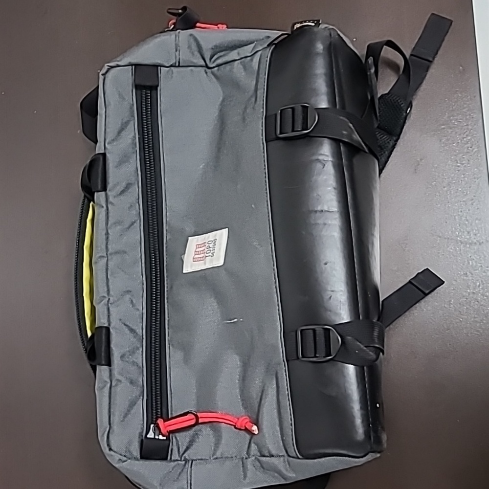 Topo Briefcase Backpack